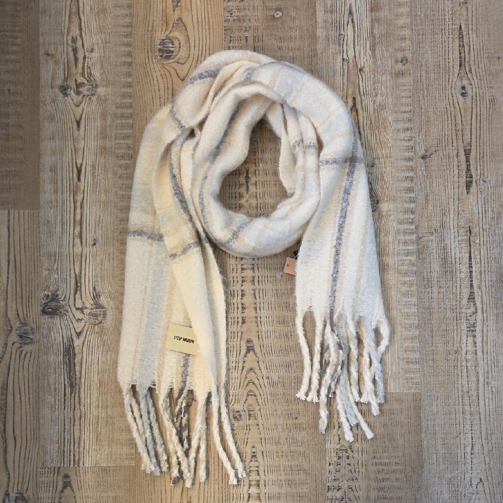 Steve Madden Cream and Brown Scarf with Fringe